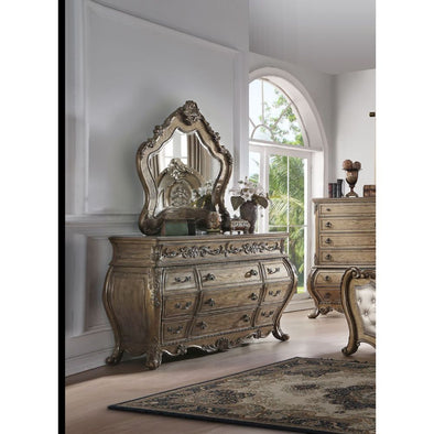 Ragenardus Dresser and Mirror