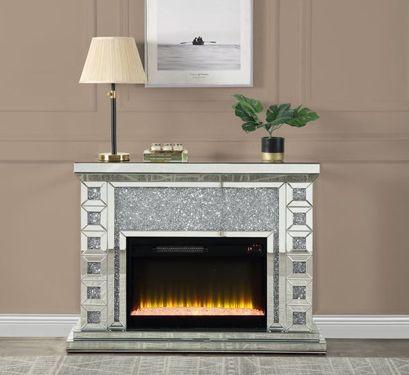 NORALIE - FIREPLACE