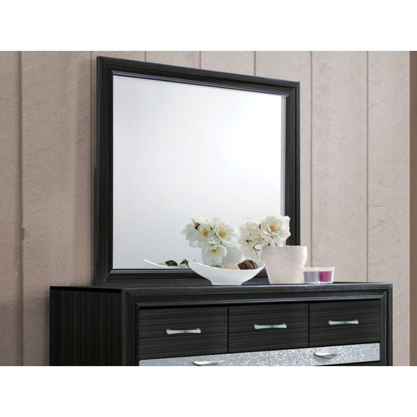 NAIMA DRESSER AND MIRROR